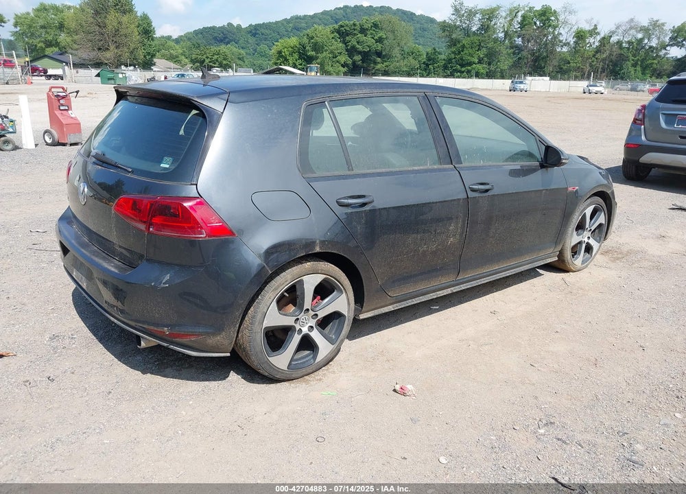 2015 VOLKSWAGEN GOLF VIN: 3VW4T7AU0FM016009
