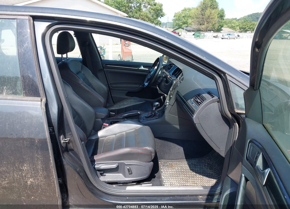 2015 VOLKSWAGEN GOLF VIN: 3VW4T7AU0FM016009