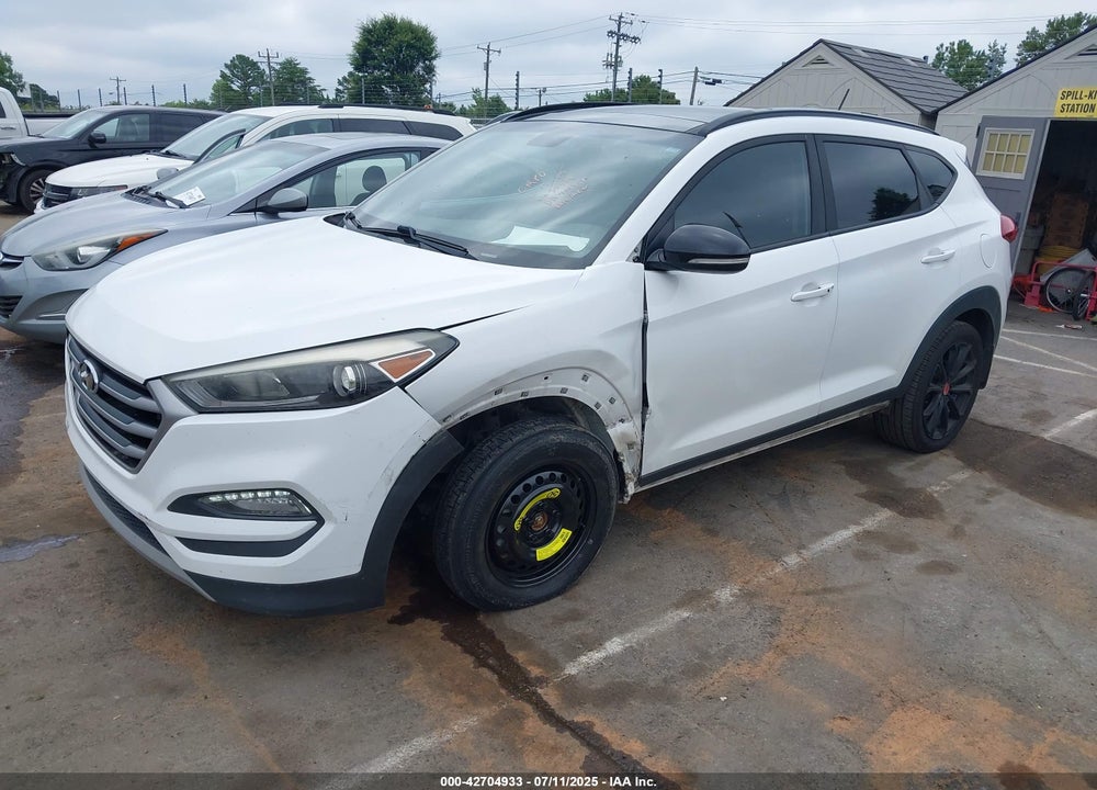 2017 HYUNDAI TUCSON NIGHT VIN: KM8J33A26HU535024