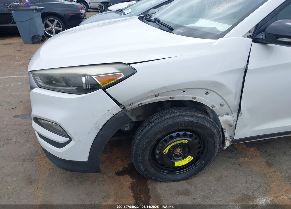 2017 HYUNDAI TUCSON NIGHT VIN: KM8J33A26HU535024