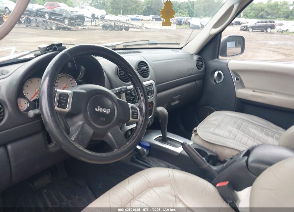 2002 JEEP LIBERTY LIMITED EDITION VIN: 1J4GL58K02W175724