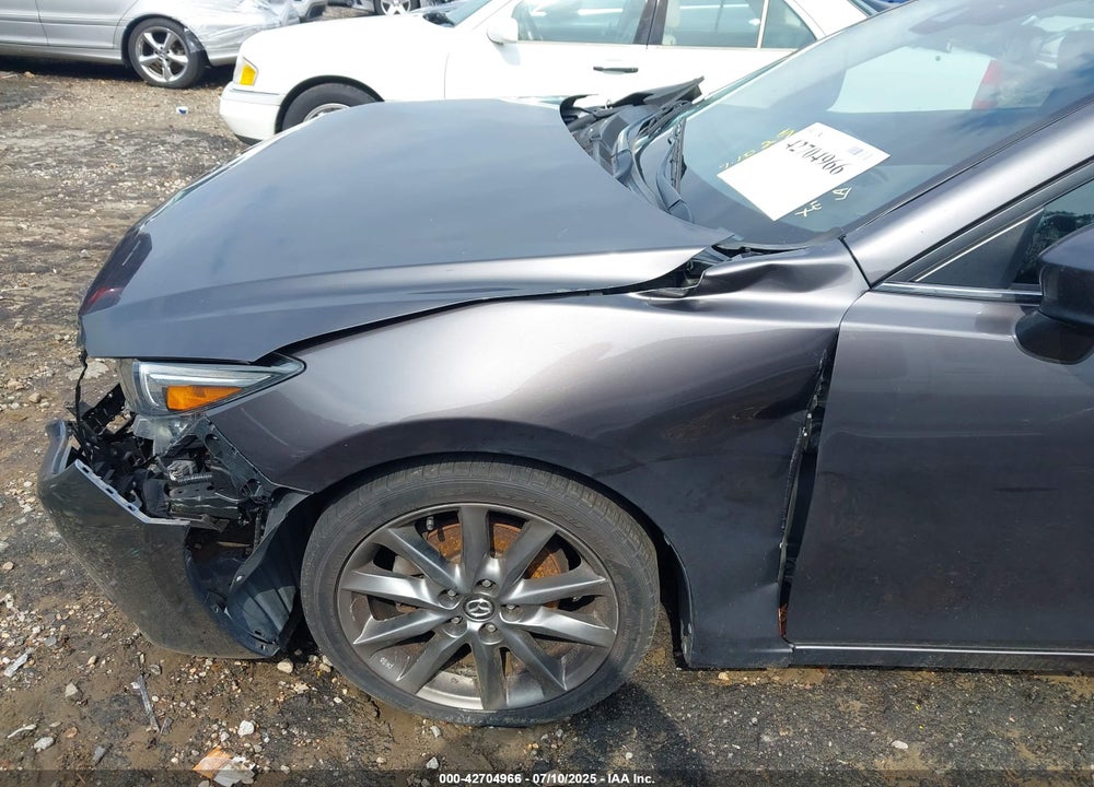 2018 MAZDA MAZDA3 VIN: 3MZBN1W38JM248252