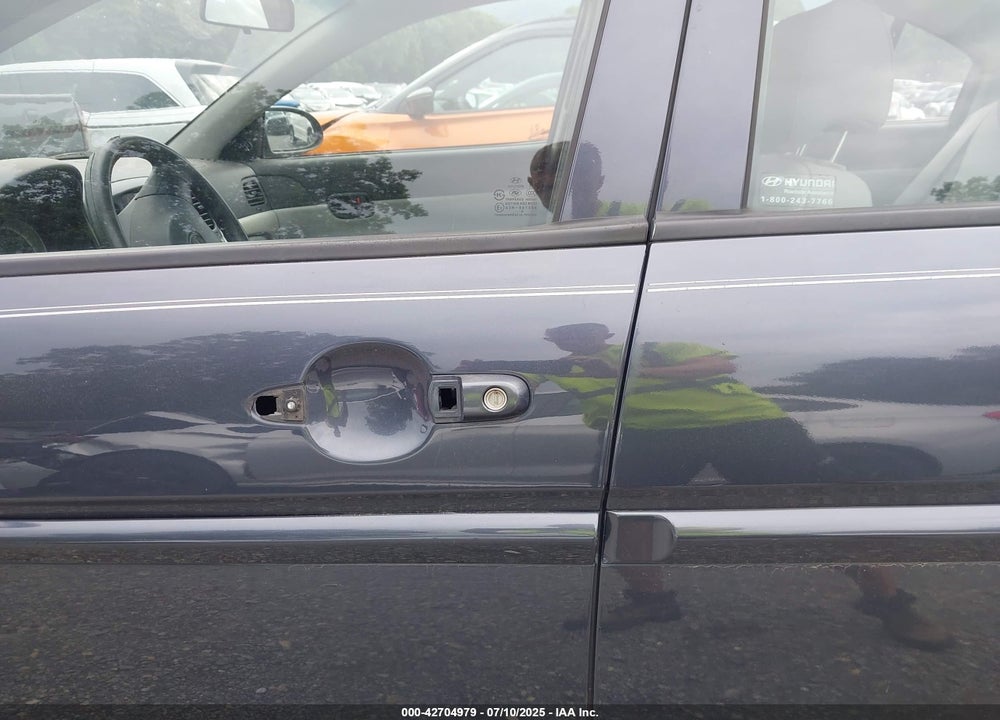2009 HYUNDAI ACCENT VIN: KMHCN46C29U374442