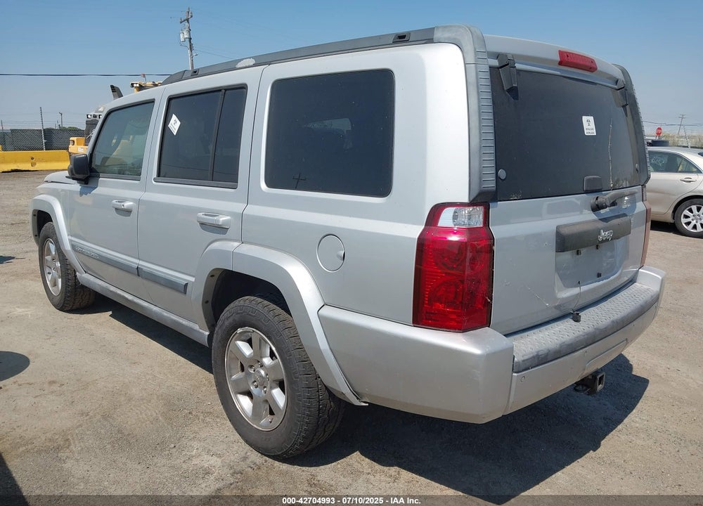 2007 JEEP COMMANDER SPORT VIN: 1J8HH48K97C587583