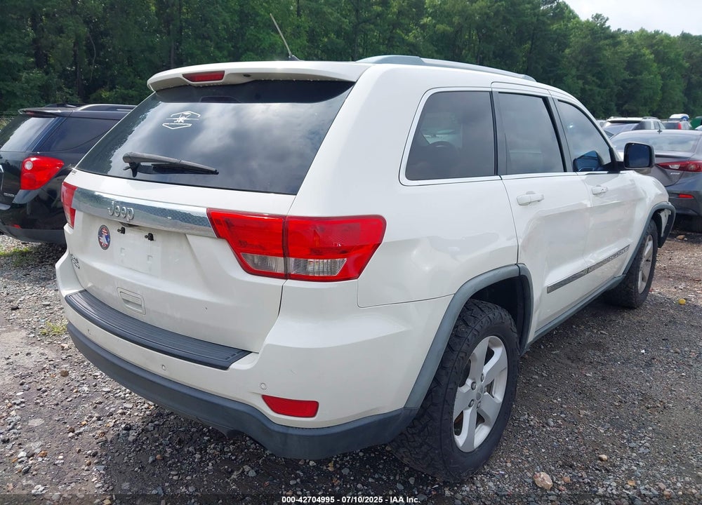 2011 JEEP GRAND CHEROKEE VIN: 1J4RR4GG7BC701007