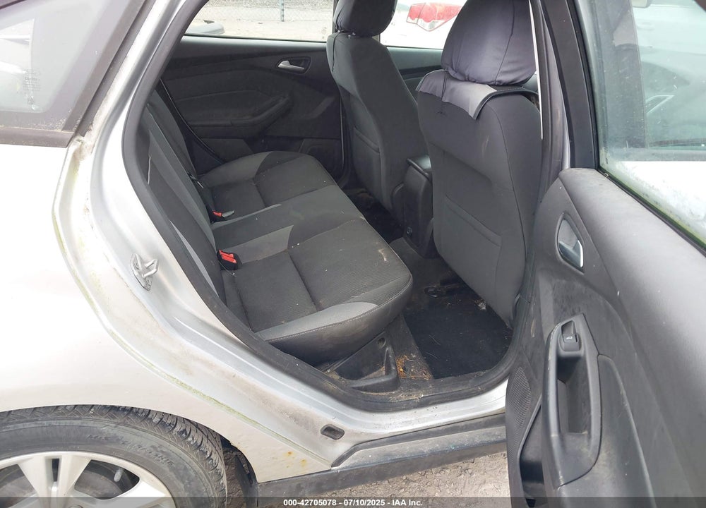 2014 FORD FOCUS VIN: 1FADP3F23EL173840