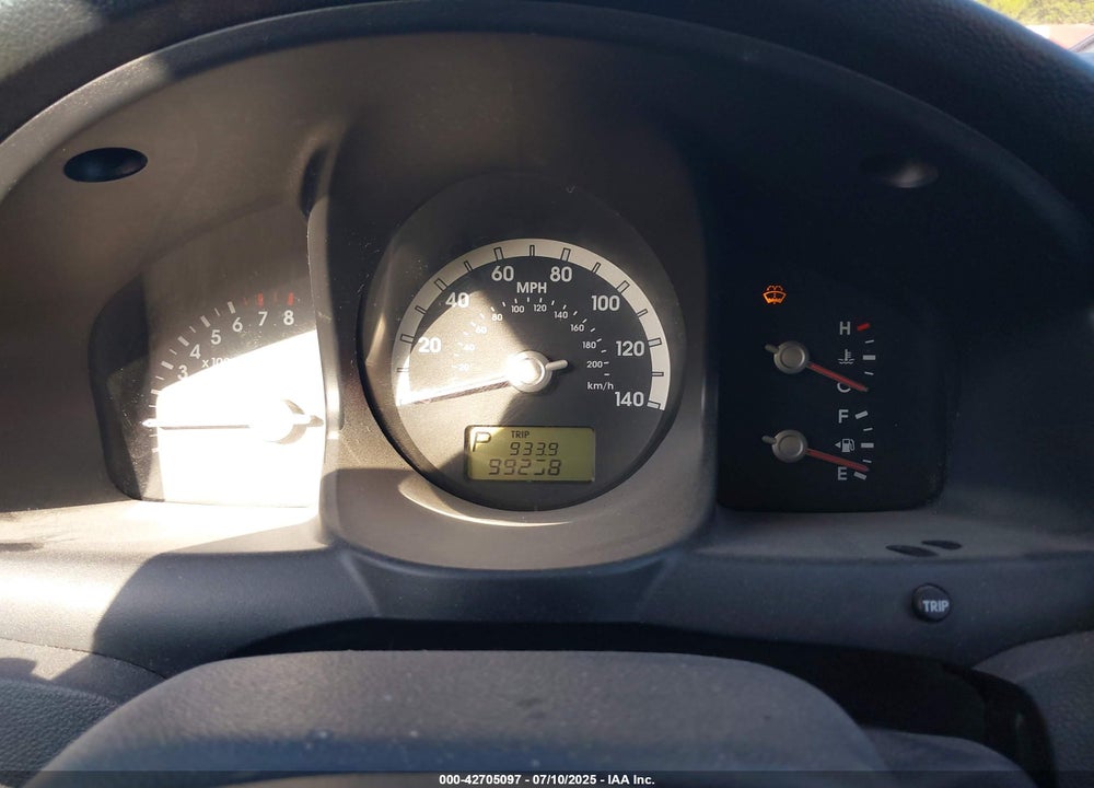 2006 KIA SPORTAGE VIN: KNDJF723267292673