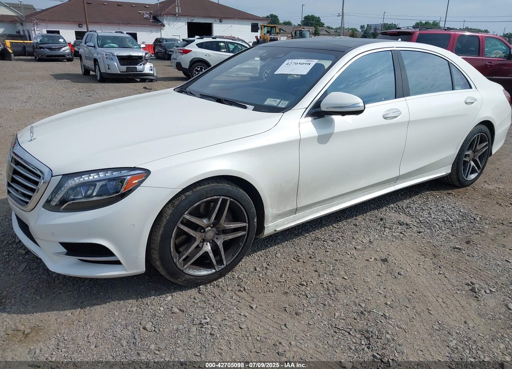 2016 MERCEDES-BENZ S CLASS VIN: WDDUG8FB6GA217017