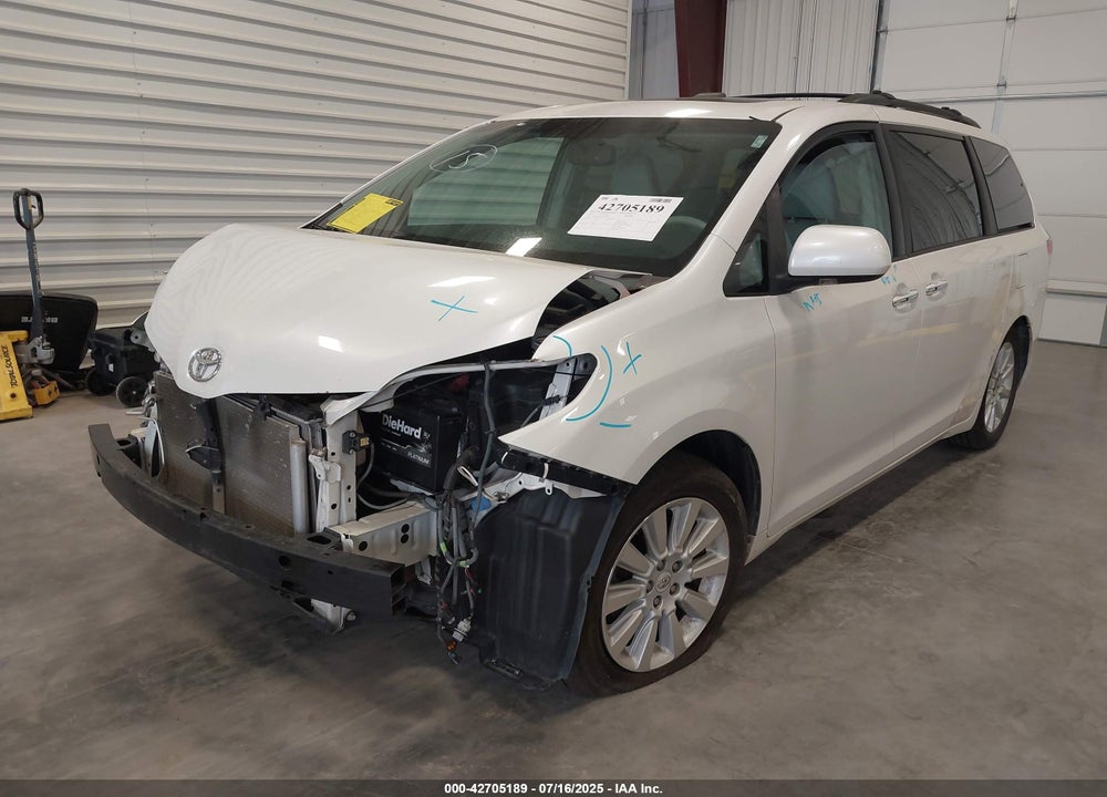 2012 TOYOTA SIENNA LIMITED V6 7 PASSENGER VIN: 5TDYK3DC9CS254505
