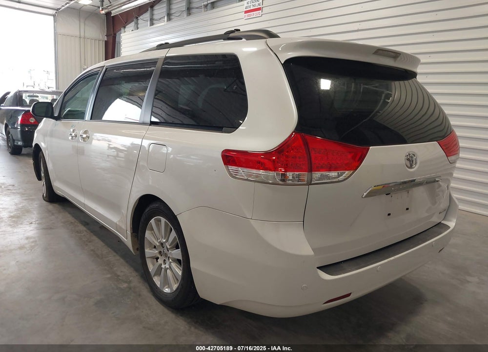 2012 TOYOTA SIENNA LIMITED V6 7 PASSENGER VIN: 5TDYK3DC9CS254505