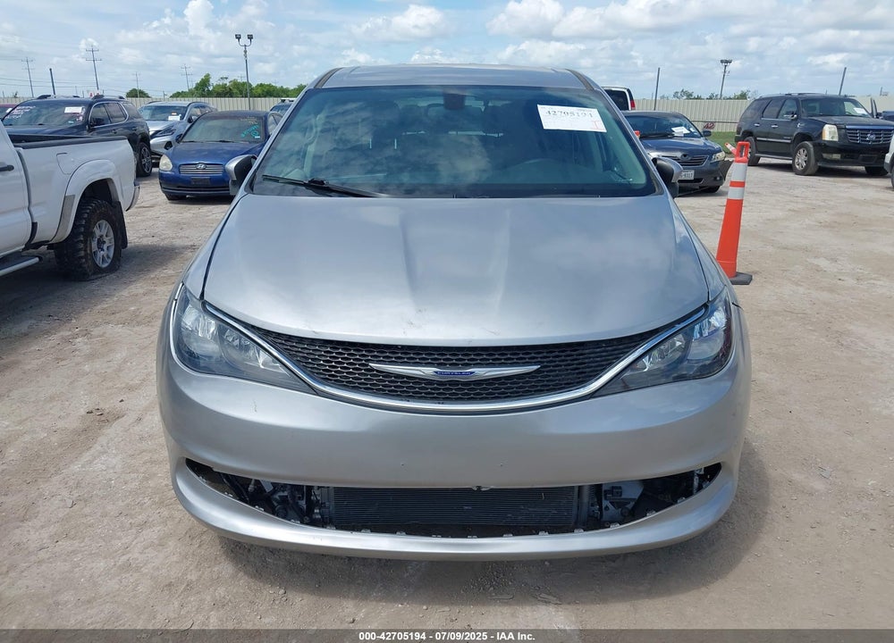 2020 CHRYSLER VOYAGER L VIN: 2C4RC1AG7LR243377