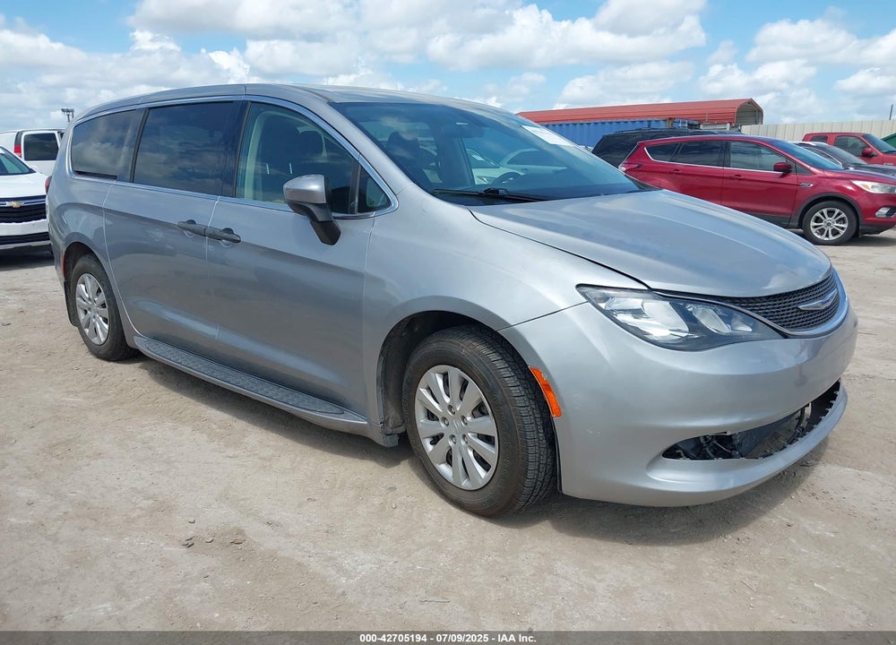 2020 CHRYSLER VOYAGER L VIN: 2C4RC1AG7LR243377