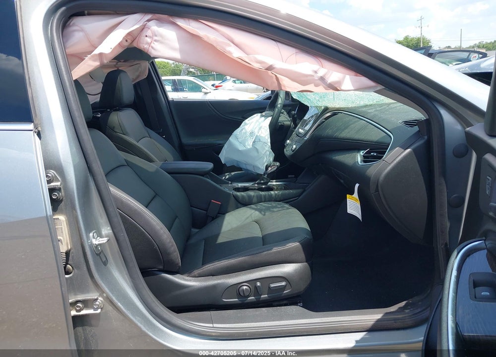 2025 CHEVROLET MALIBU VIN: 1G1ZE5ST1SF121173