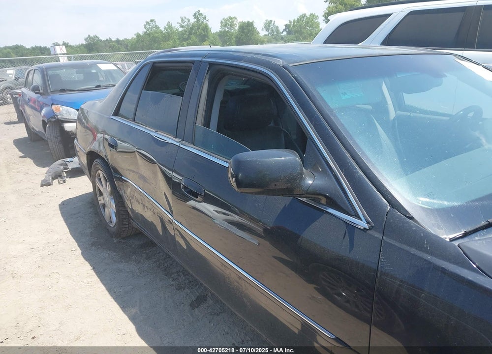 2008 CADILLAC DTS VIN: 1G6KD57Y08U100077
