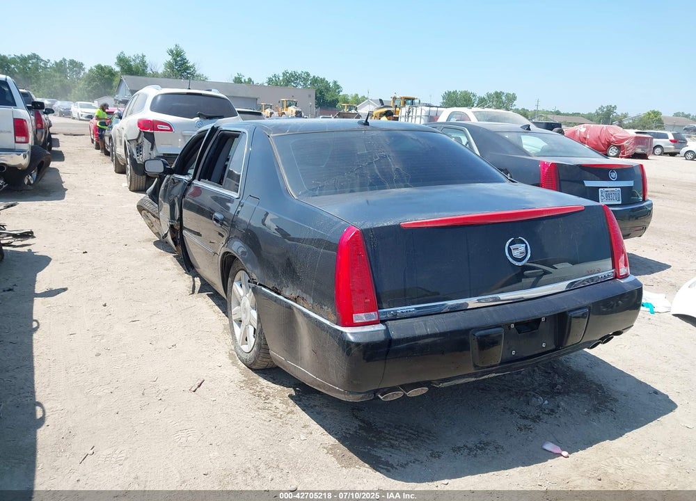 2008 CADILLAC DTS VIN: 1G6KD57Y08U100077