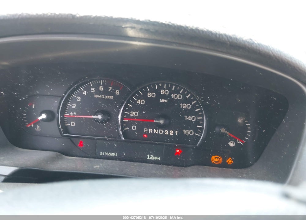 2008 CADILLAC DTS VIN: 1G6KD57Y08U100077