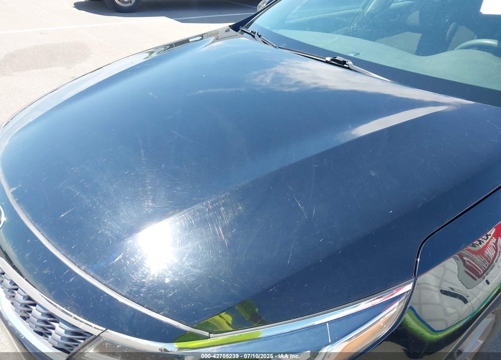 2020 KIA OPTIMA VIN: 5XXGT4L31LG422820