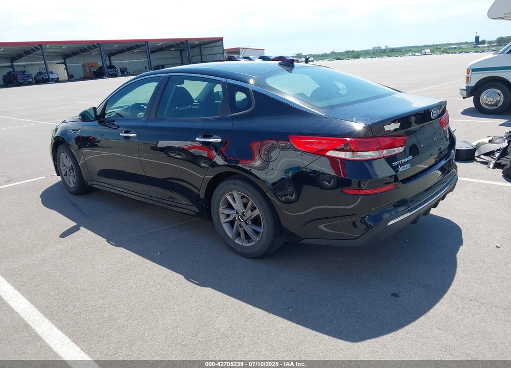 2020 KIA OPTIMA VIN: 5XXGT4L31LG422820