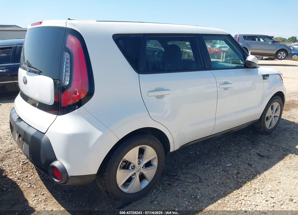 2014 KIA SOUL VIN: KNDJN2A27E7012159