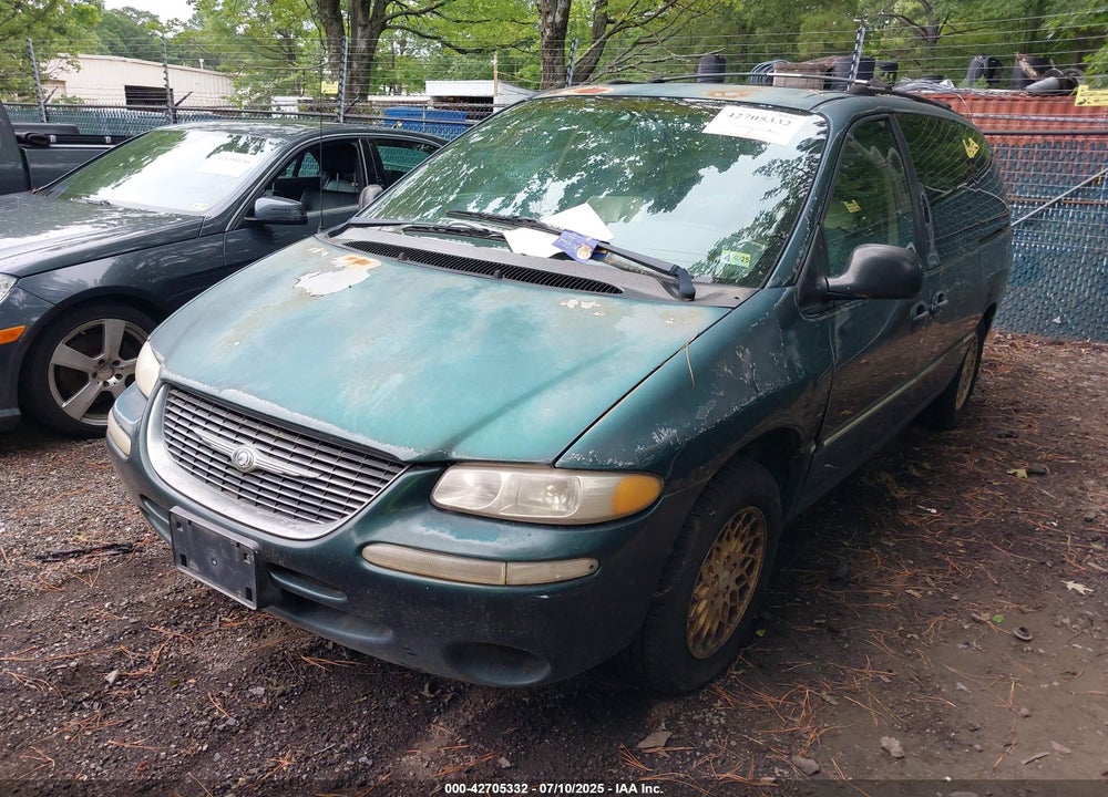 1998 CHRYSLER TOWN & COUNTRY LXI VIN: 1C4GP64L9WB665462