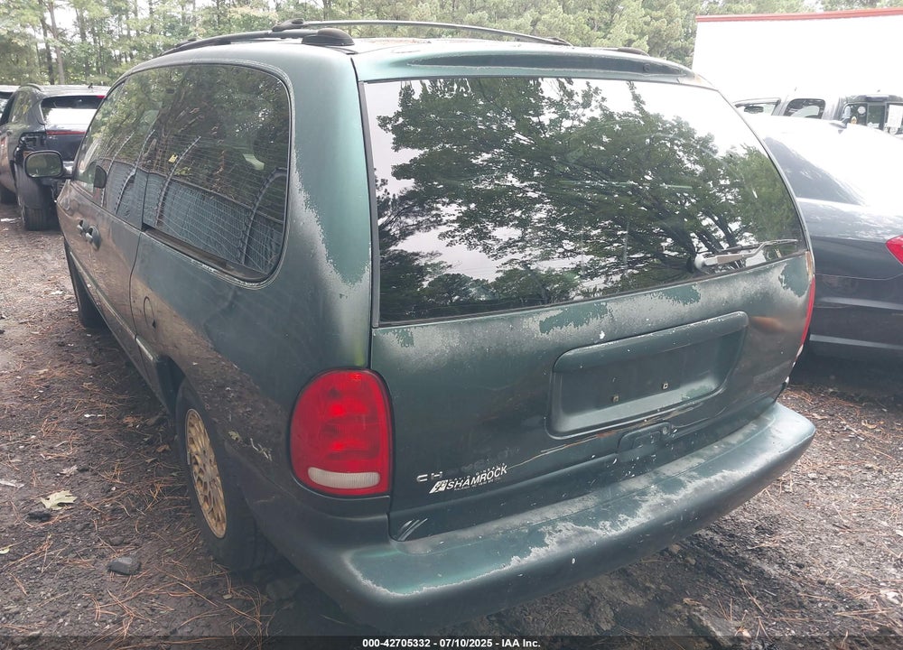 1998 CHRYSLER TOWN & COUNTRY LXI VIN: 1C4GP64L9WB665462
