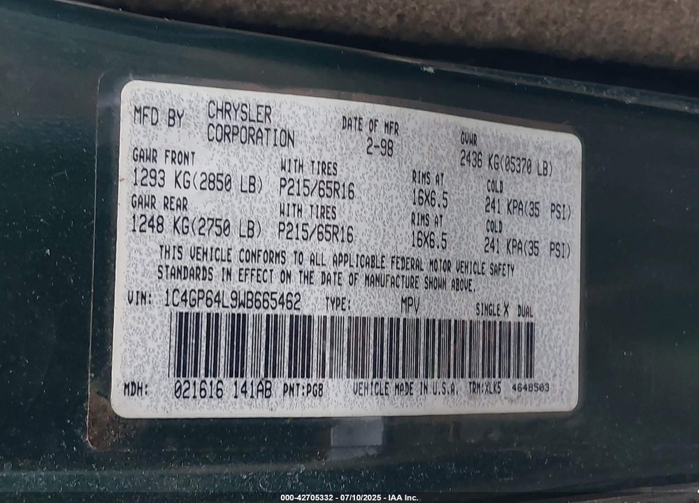 1998 CHRYSLER TOWN & COUNTRY LXI VIN: 1C4GP64L9WB665462