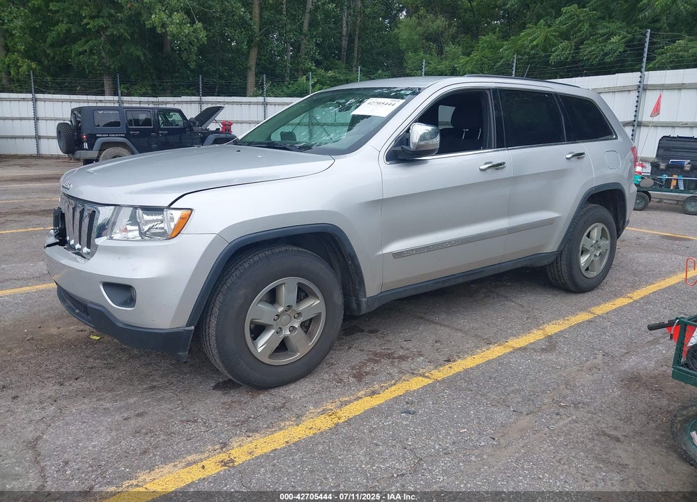 2013 JEEP GRAND CHEROKEE VIN: 1C4RJFAG2DC581136