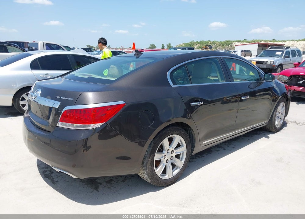 2013 BUICK LACROSSE VIN: 1G4GF5E33DF212306