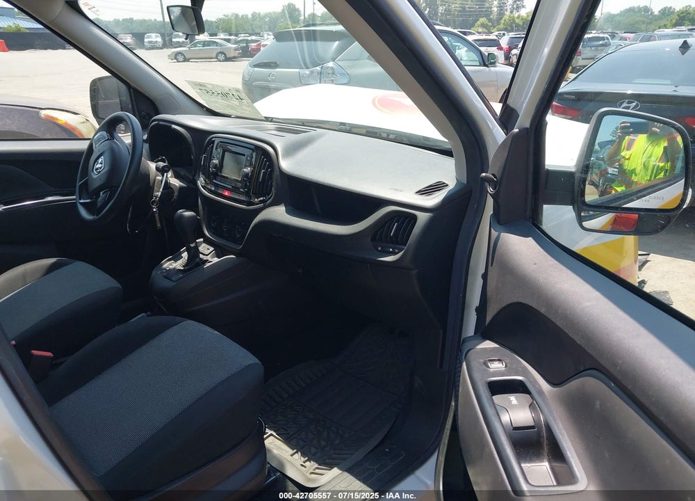 2018 RAM PROMASTER CITY VIN: ZFBERFAB3J6H37390