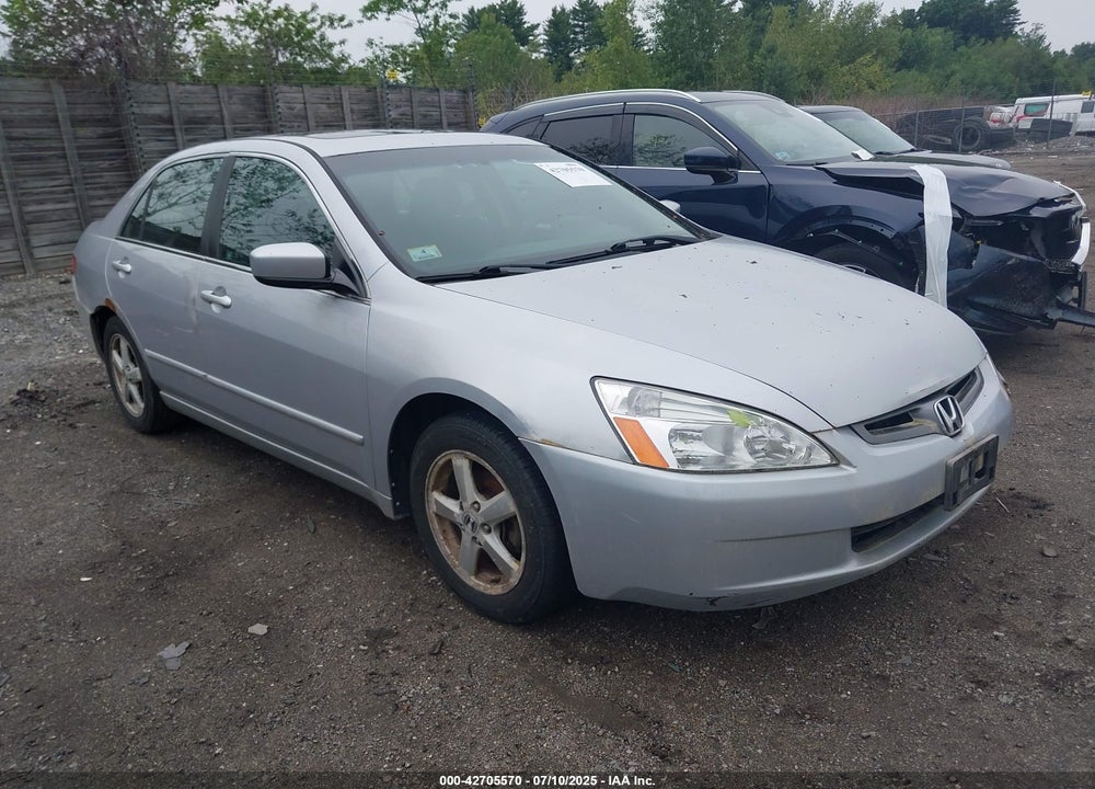 2005 HONDA ACCORD 2.4 EX VIN: 1HGCM56795A044651