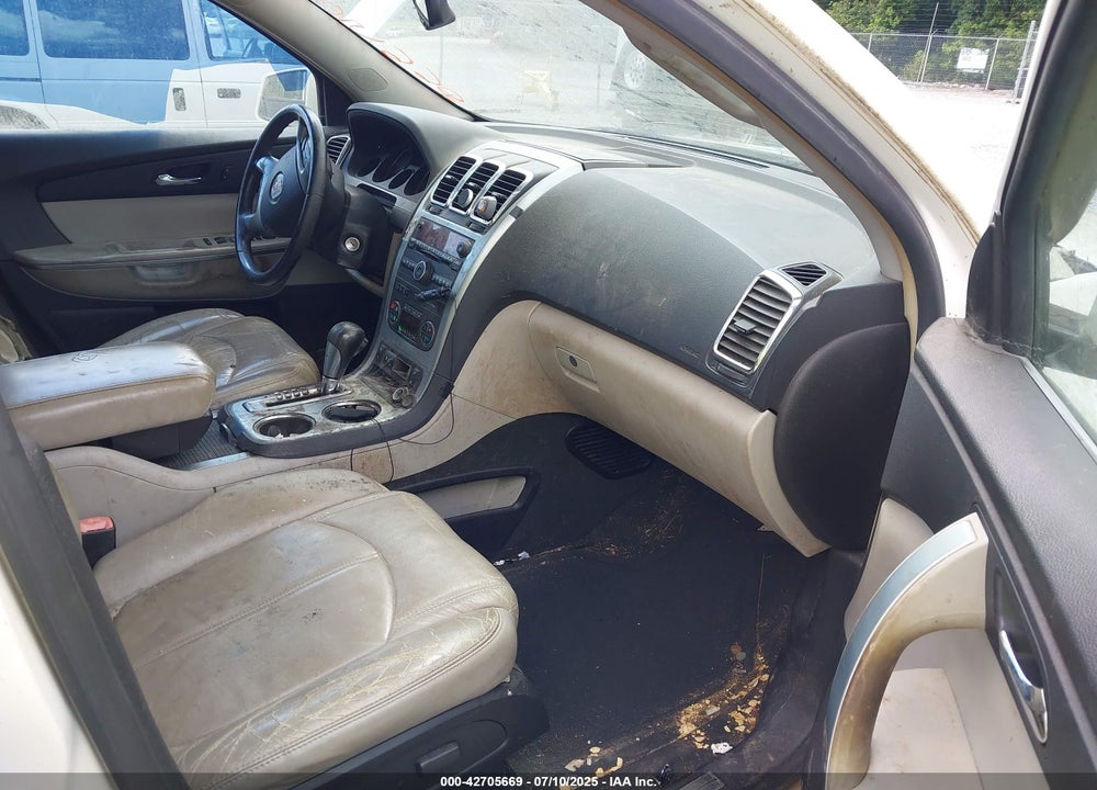 2007 GMC ACADIA SLT-1 VIN: 1GKER23797J169572