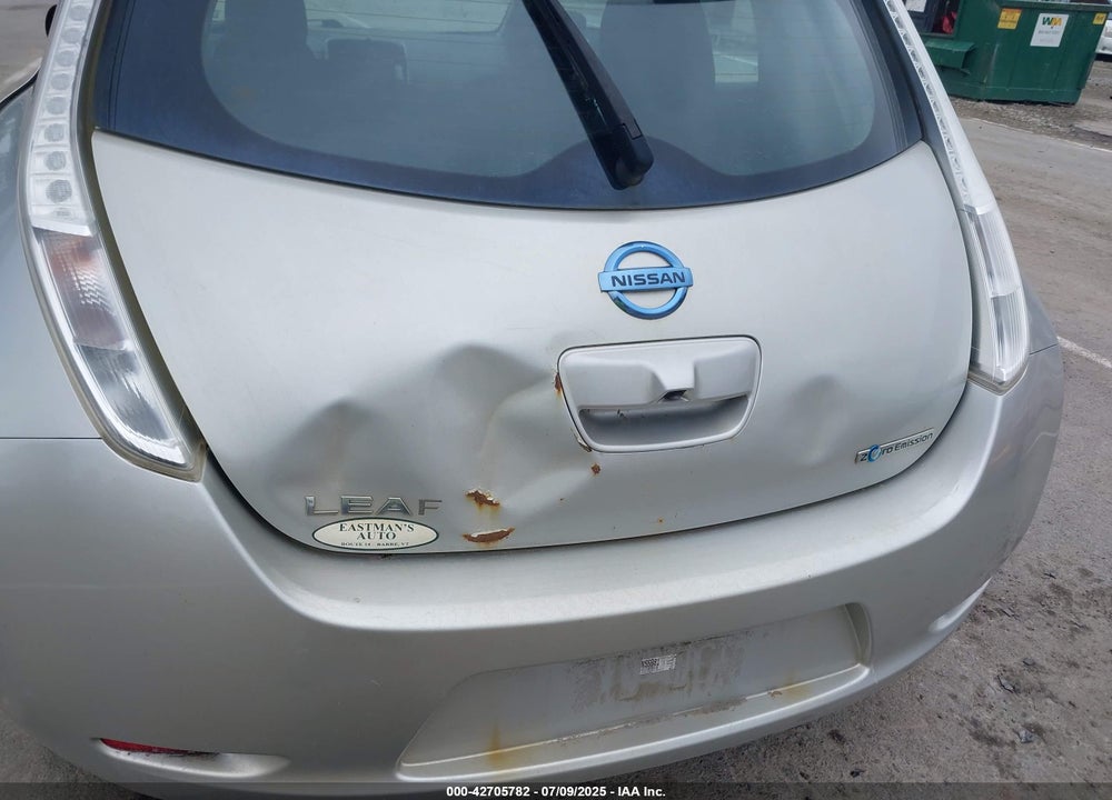 2015 NISSAN LEAF VIN: 1N4AZ0CP9FC335211