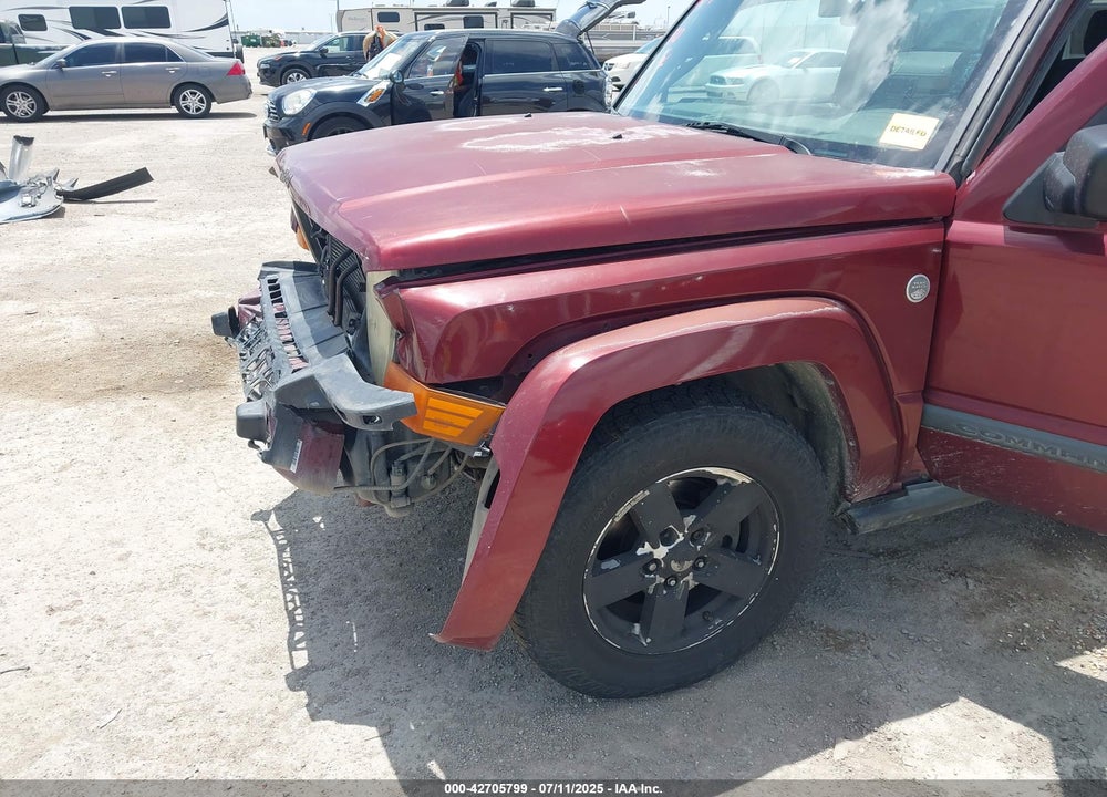 2007 JEEP COMMANDER VIN: 1J8HG48P87C618000