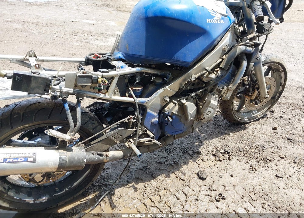1992 HONDA CBR600 F2 VIN: JH2PC2500NM101976