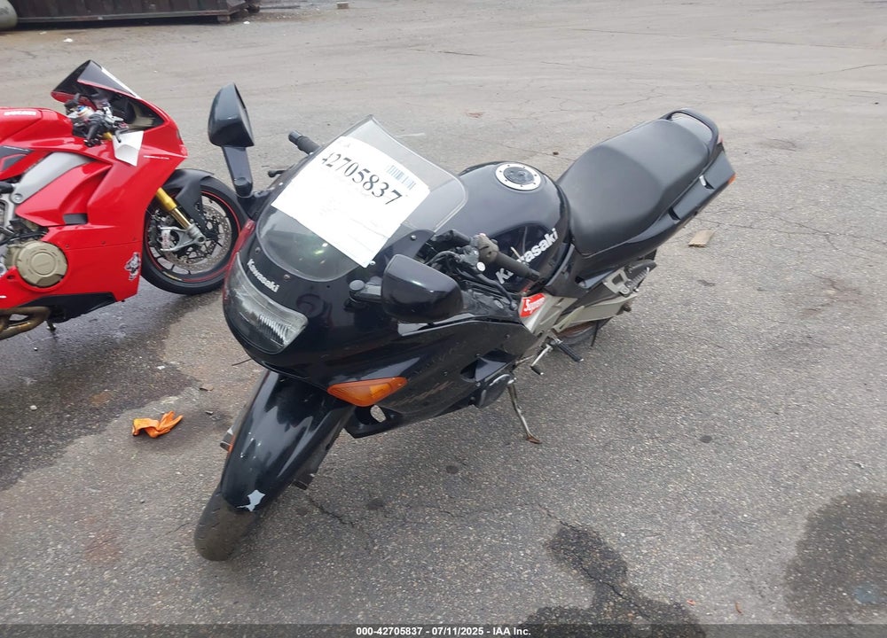 1994 KAWASAKI ZX600 E VIN: JKAZX4E13RB505442