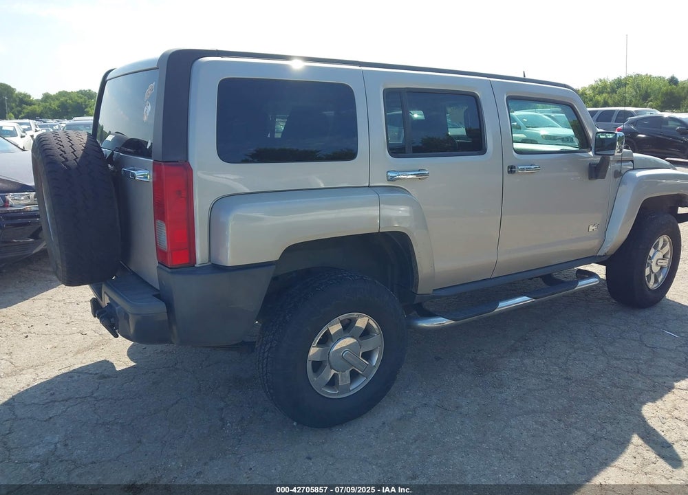 2006 HUMMER H3 SUV VIN: 5GTDN136X68299380