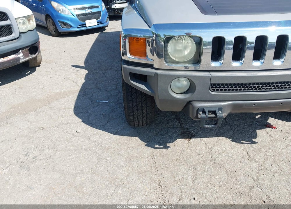 2006 HUMMER H3 SUV VIN: 5GTDN136X68299380