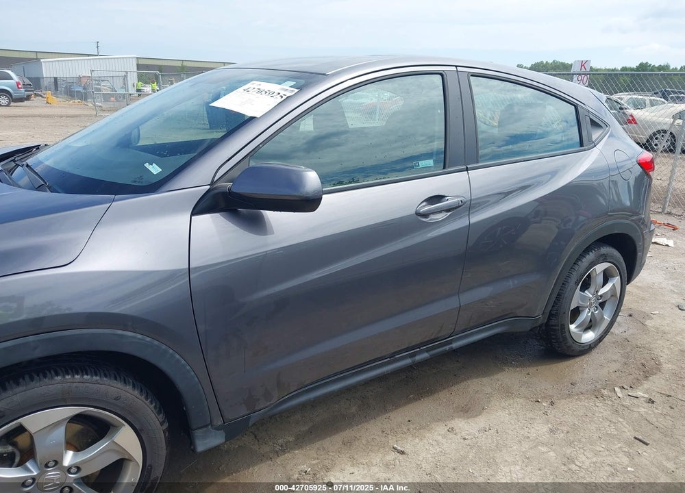 2019 HONDA HR-V VIN: 3CZRU6H32KG703931
