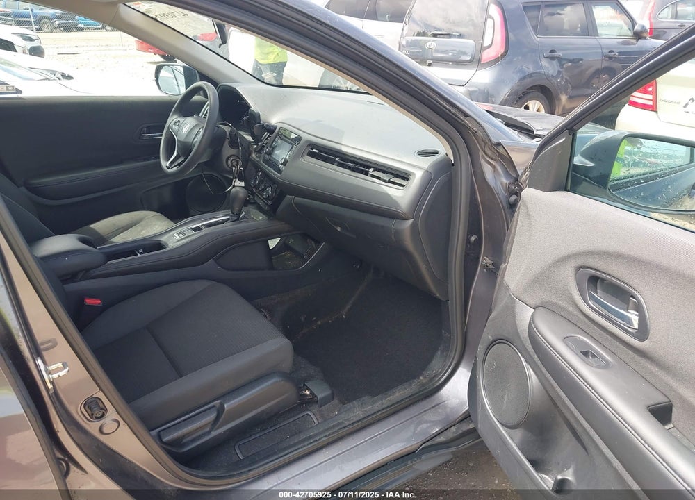 2019 HONDA HR-V VIN: 3CZRU6H32KG703931