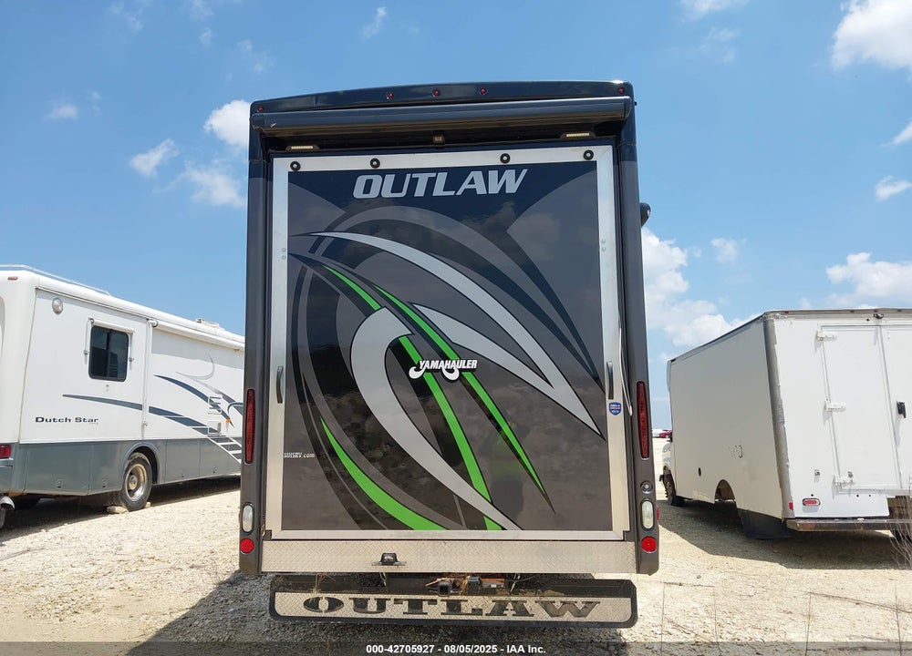 2022 THOR OUTLAW 38M VIN: 1F66F5DN6M0A08463