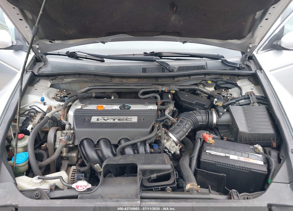 2009 HONDA ACCORD VIN: 1HGCP26889A096454
