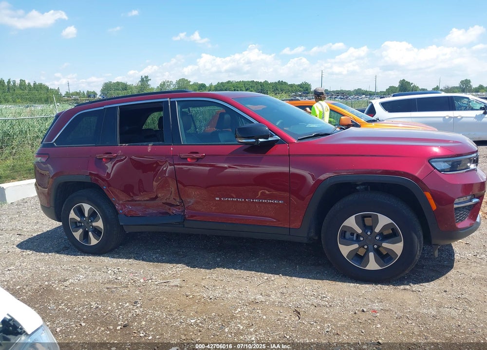 2024 JEEP GRAND CHEROKEE 4XE VIN: 1C4RJYB61RC145595