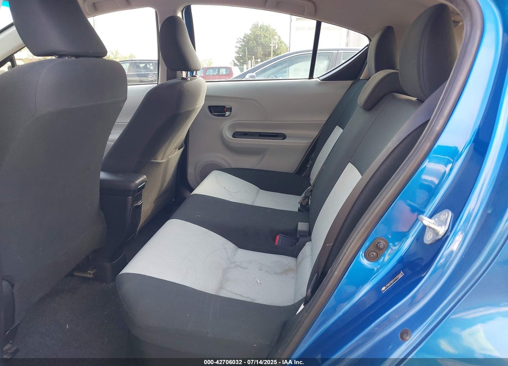 2012 TOYOTA PRIUS C VIN: JTDKDTB31C1022643