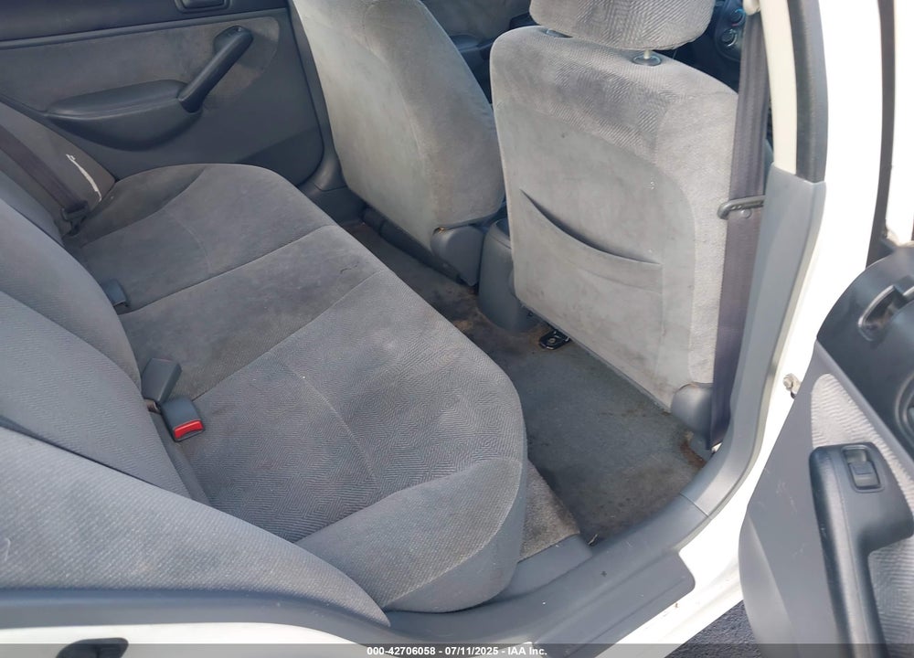 2001 HONDA CIVIC LX VIN: 2HGES16501H613792