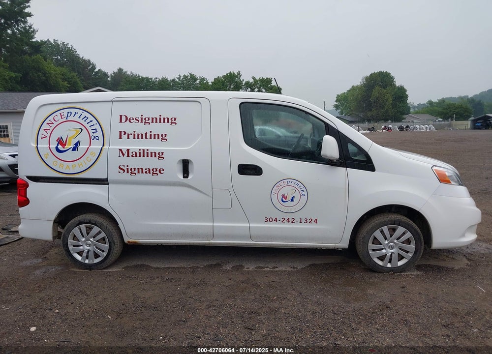 2014 NISSAN NV 200 VIN: 3N6CM0KN7EK693611