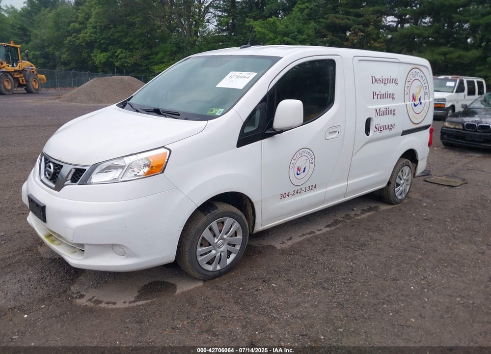 2014 NISSAN NV 200 VIN: 3N6CM0KN7EK693611