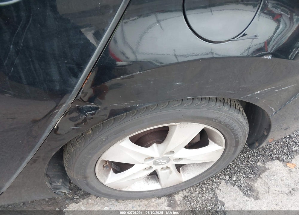 2011 HYUNDAI ELANTRA VIN: KMHDH4AEXBU149910