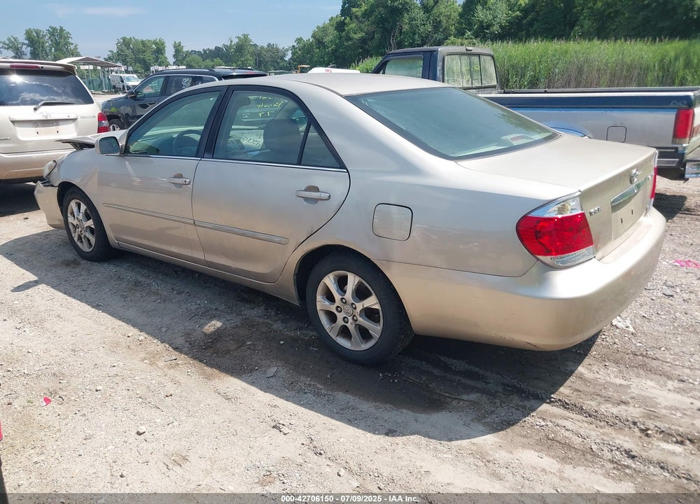 2005 TOYOTA CAMRY XLE V6 VIN: 4T1BF32K15U611139