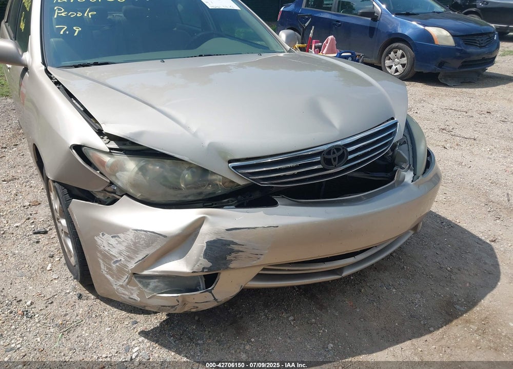 2005 TOYOTA CAMRY XLE V6 VIN: 4T1BF32K15U611139