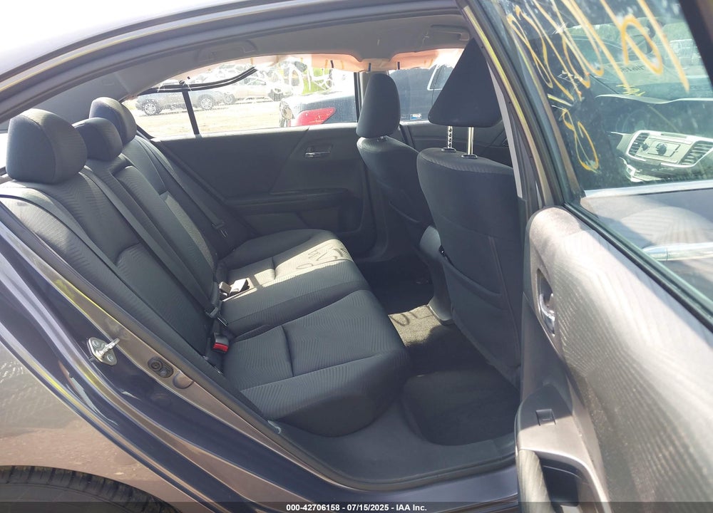 2015 HONDA ACCORD VIN: 1HGCR2F3XFA187607